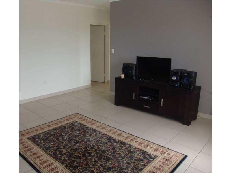 Rosebery NT 0832