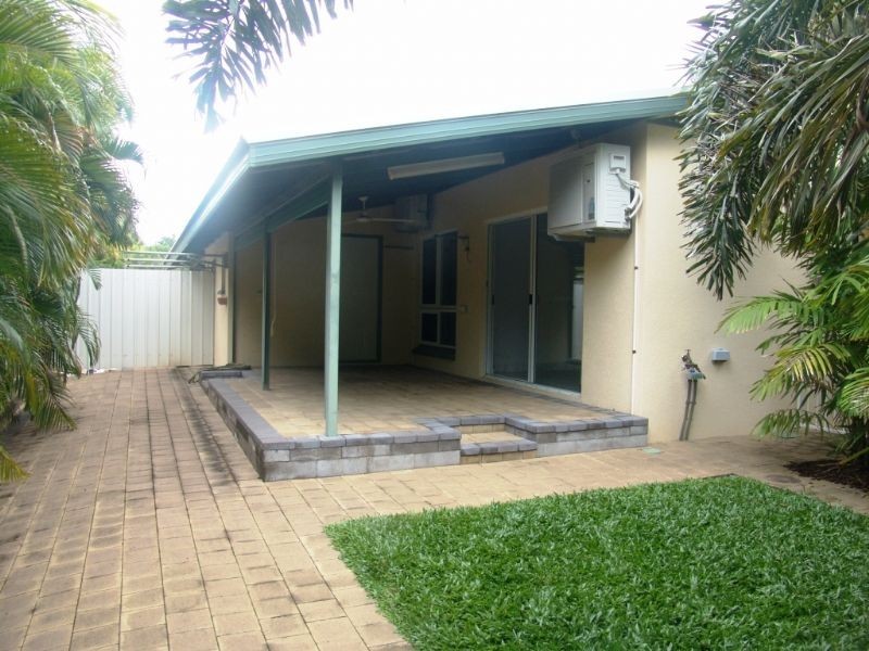 1/2 Forrest Parade, Bakewell NT 0832