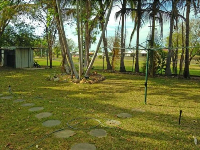 25 Granites Drive, Rosebery NT 0832