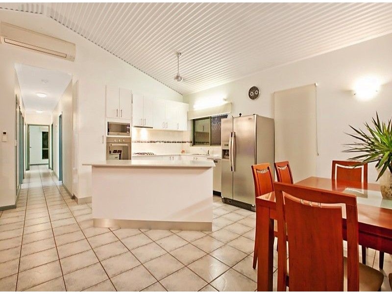 6 Excelsa Crt, Rosebery NT 0832