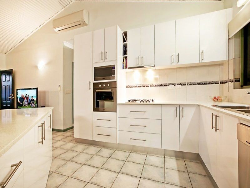 6 Excelsa Crt, Rosebery NT 0832