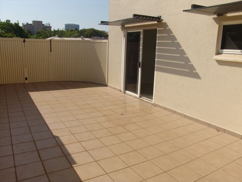 1/32 McLaughlan, Darwin NT 0800