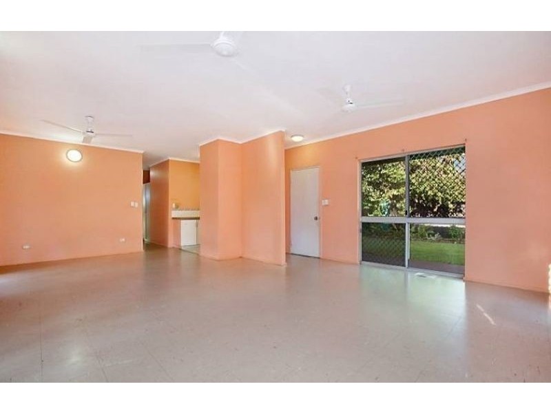 4 Cobham Court, Moulden NT 0830