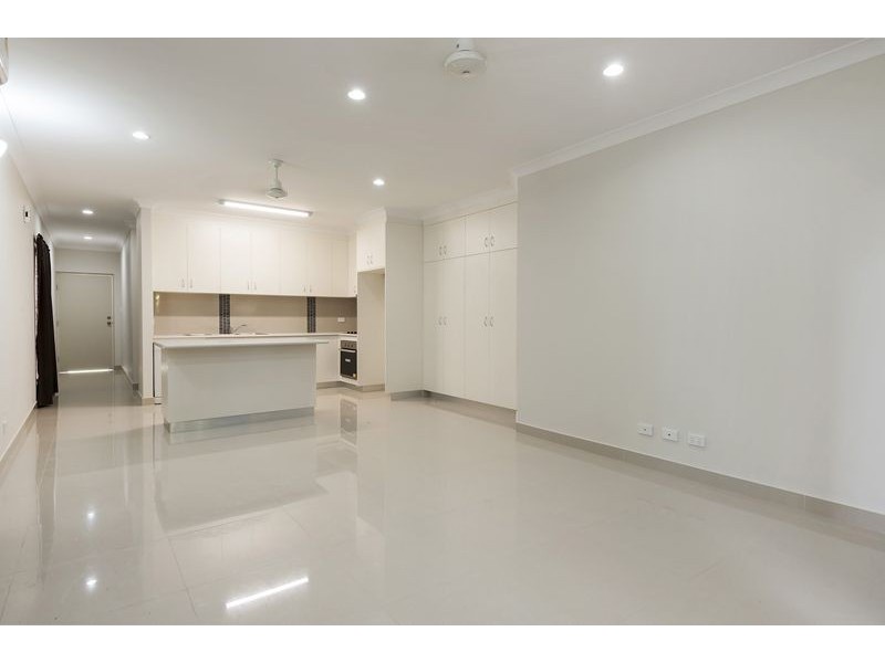 2/77 Hutchison Terrace, Bakewell NT 0832