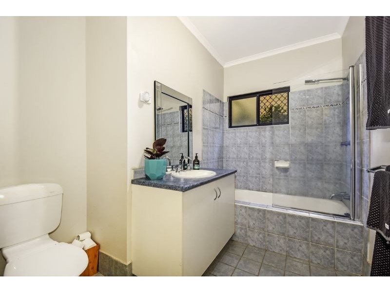 5/5 Fleming, The Narrows NT 0820