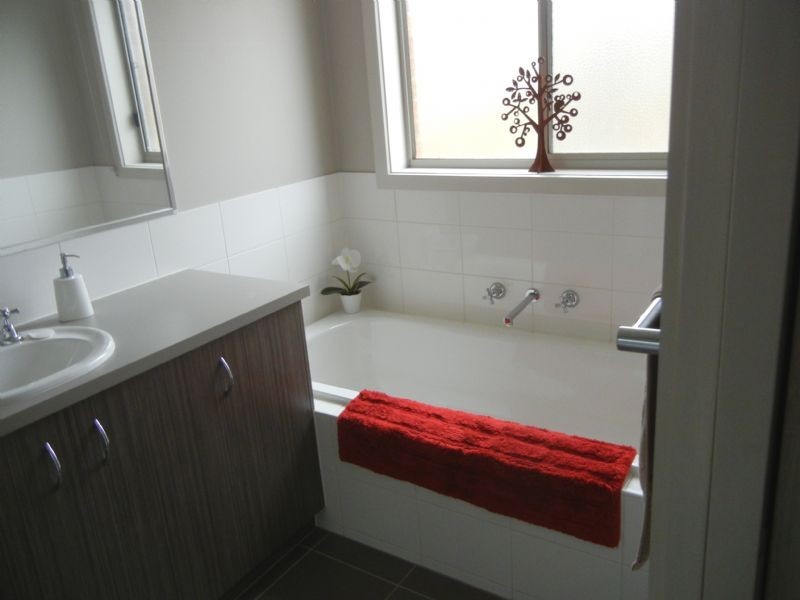 66 Rosemond Way, Bannockburn VIC 3331