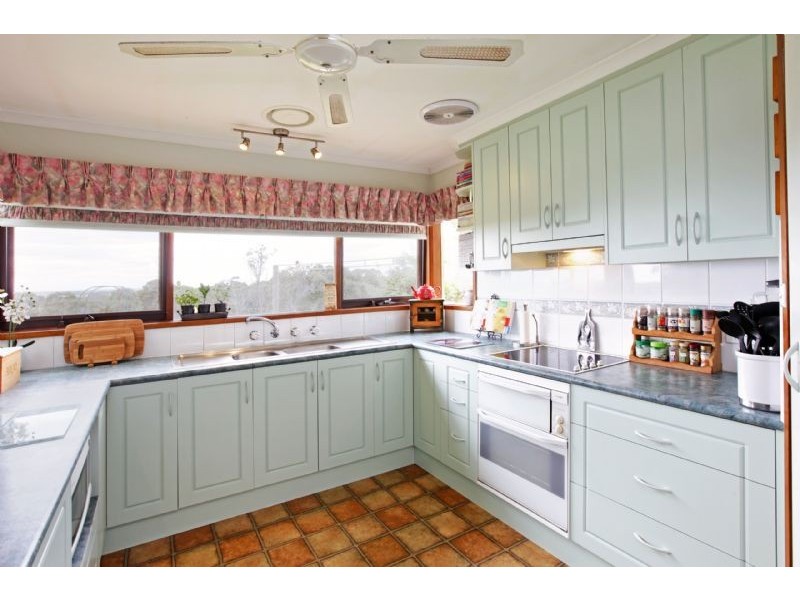 Staughton Vale VIC 3221