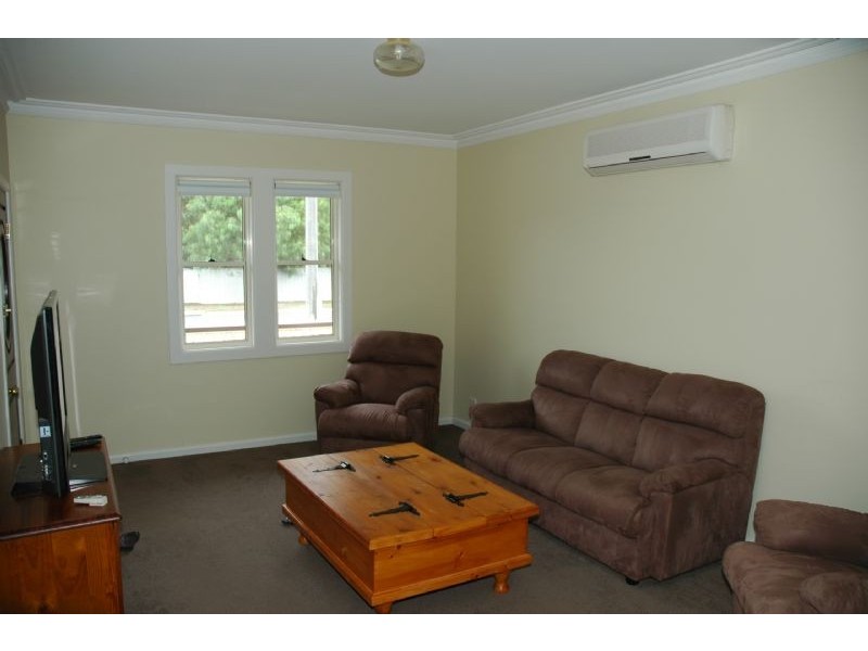 9 Dundas Street, Inverleigh VIC 3321