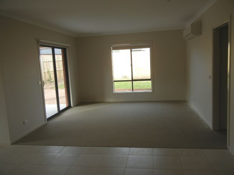 8 Hamish Drive, Bannockburn VIC 3331