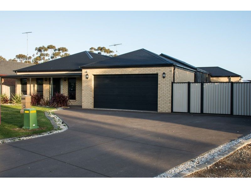 4 Edenborough Way, Bannockburn VIC 3331