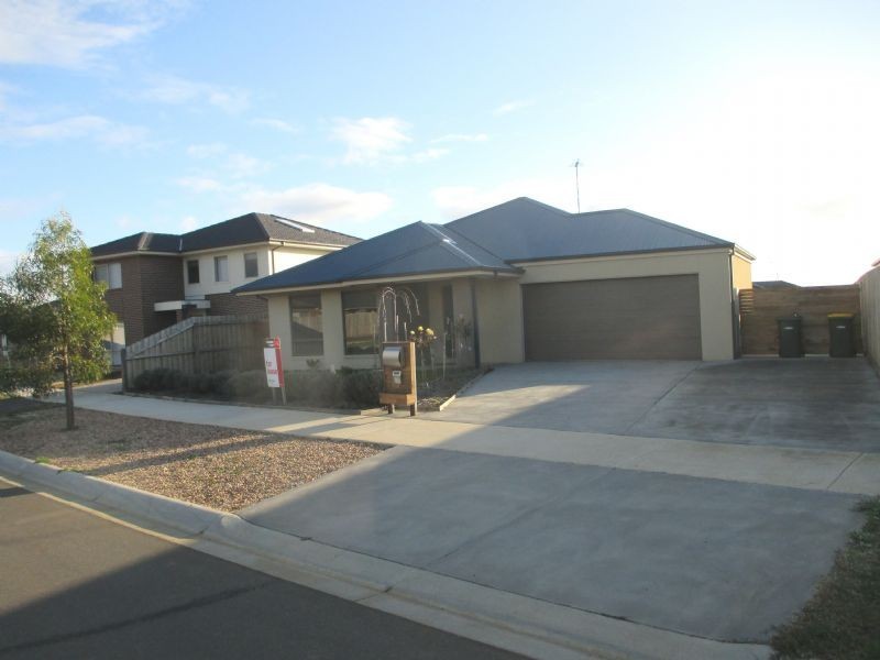 27 Hamish Drive, Bannockburn VIC 3331