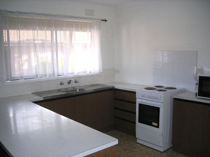 2/170 Thompson Rd, North Geelong VIC 3215