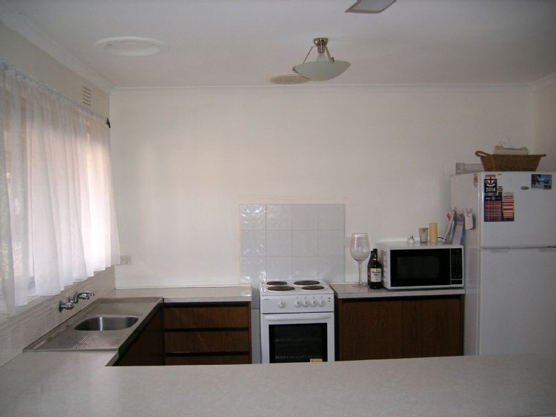 2/170 Thompson Rd, North Geelong VIC 3215