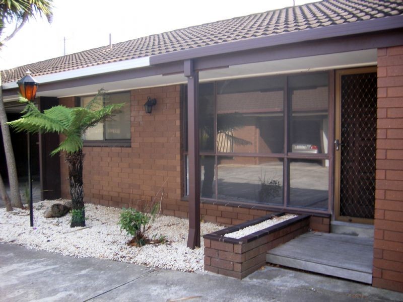 2/170 Thompson Rd, North Geelong VIC 3215