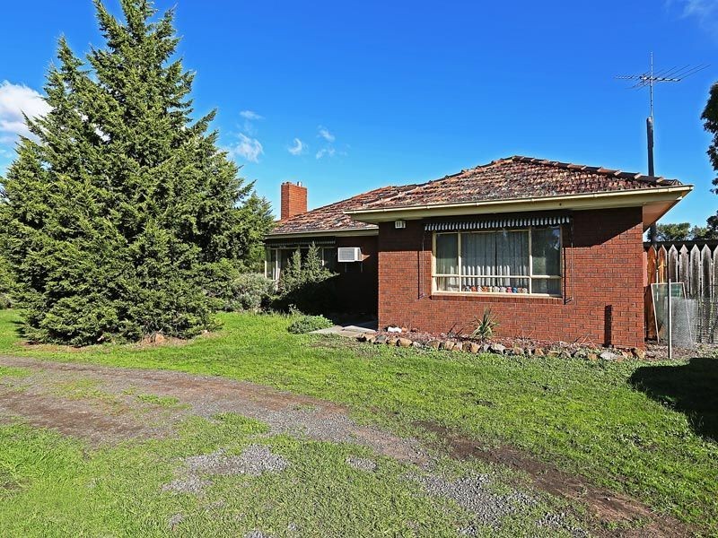 77 Knights Park Crescent, Bannockburn VIC 3331