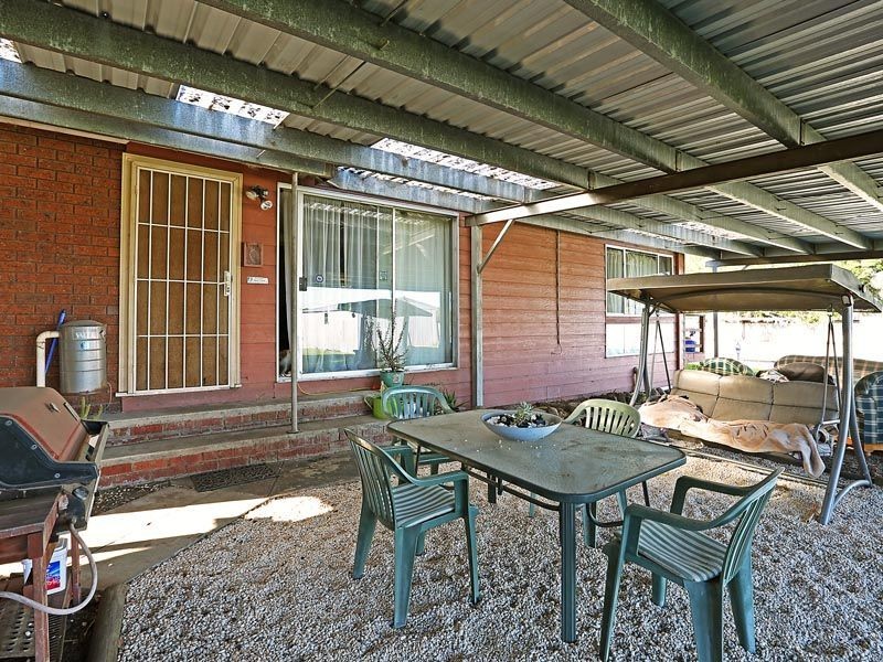 77 Knights Park Crescent, Bannockburn VIC 3331