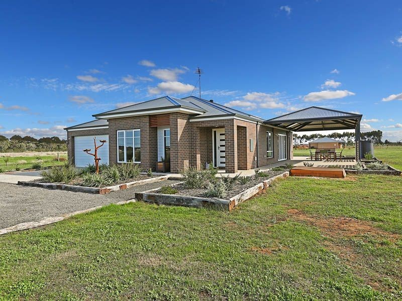 84 Lomandra Drive, Teesdale VIC 3328