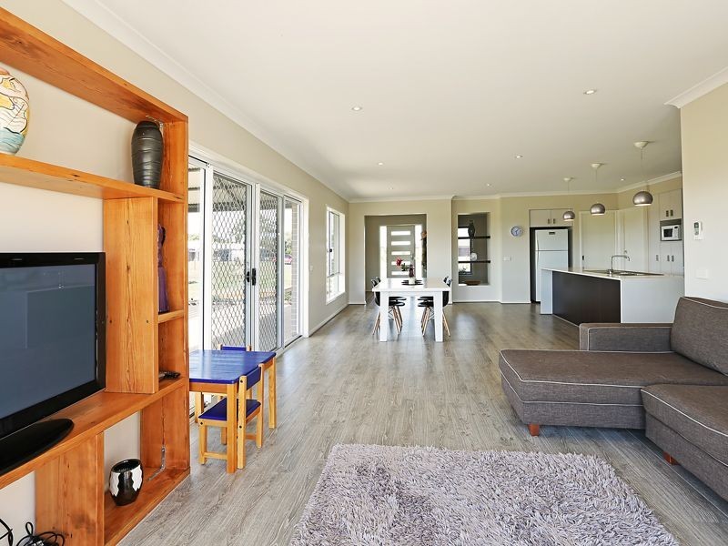 84 Lomandra Drive, Teesdale VIC 3328