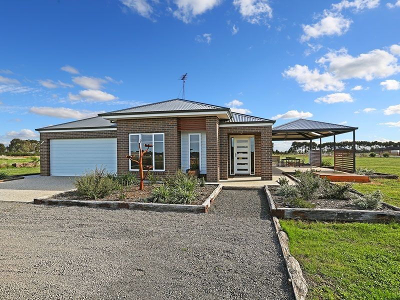 84 Lomandra Drive, Teesdale VIC 3328