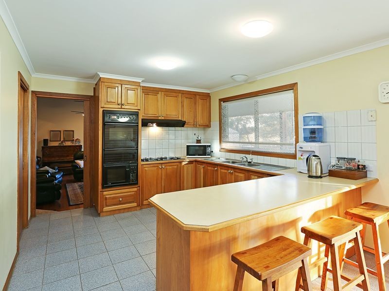 432 Elaine-Morrisons Road, Morrisons VIC 3334