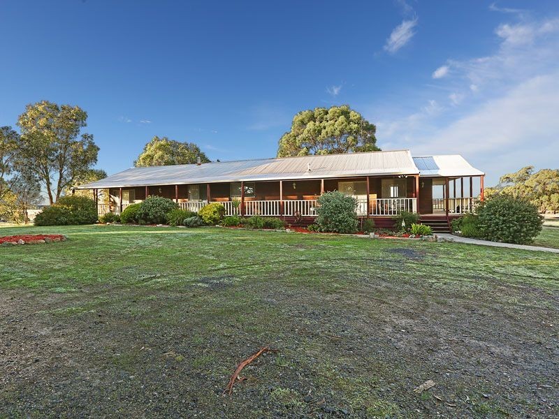 432 Elaine-Morrisons Road, Morrisons VIC 3334