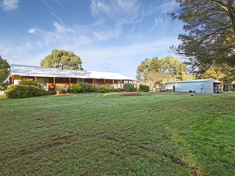 432 Elaine-Morrisons Road, Morrisons VIC 3334