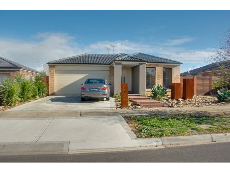 23 Dardel Drive, Bannockburn VIC 3331