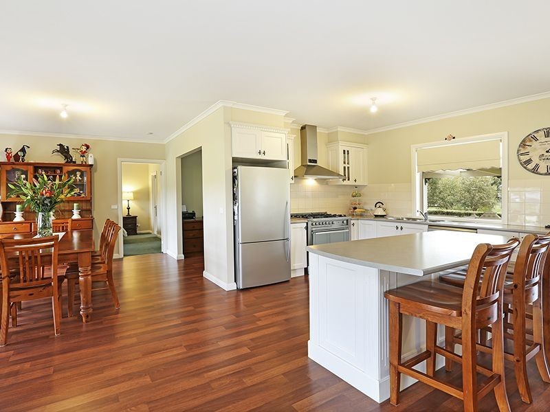 43 Marrabah Crescent, Teesdale VIC 3328