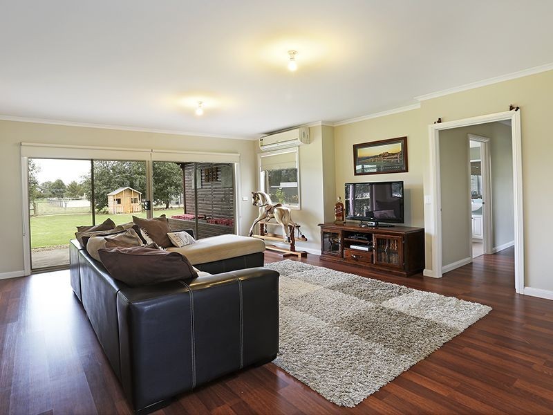 43 Marrabah Crescent, Teesdale VIC 3328