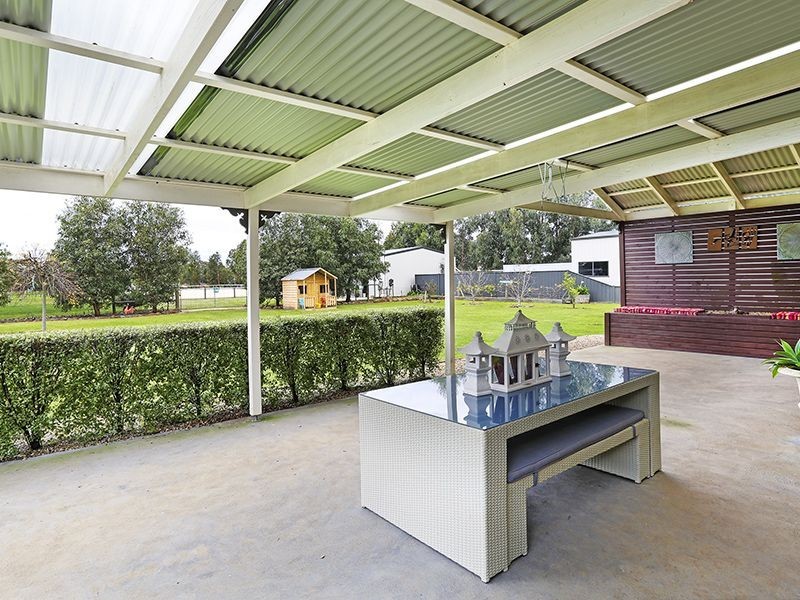 43 Marrabah Crescent, Teesdale VIC 3328