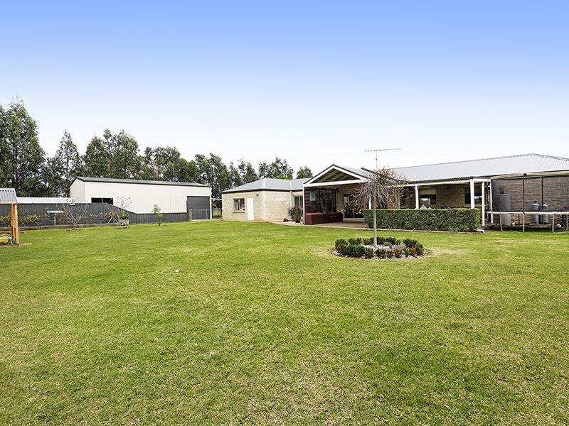 43 Marrabah Crescent, Teesdale VIC 3328