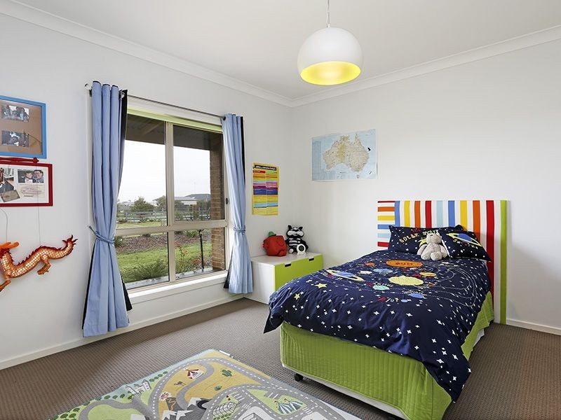 29 Warwick Way, Bannockburn VIC 3331