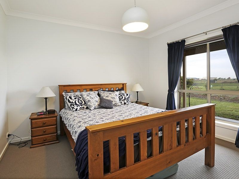 29 Warwick Way, Bannockburn VIC 3331