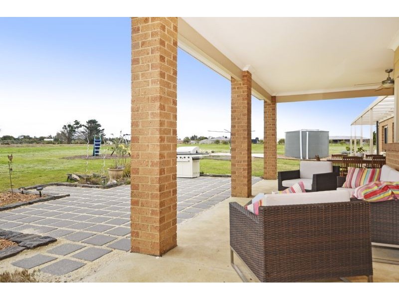 29 Warwick Way, Bannockburn VIC 3331