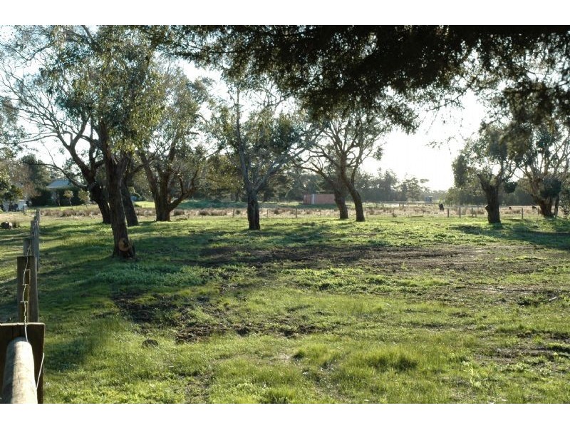 76 McLeod Street, Meredith VIC 3333