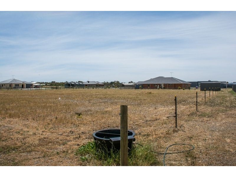 11 Jackson Court, Bannockburn VIC 3331