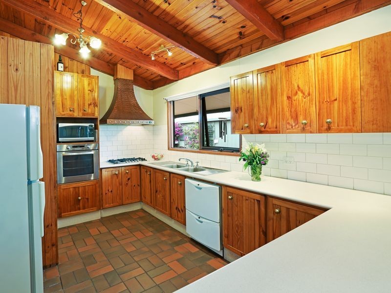 19 River Drive, Teesdale VIC 3328