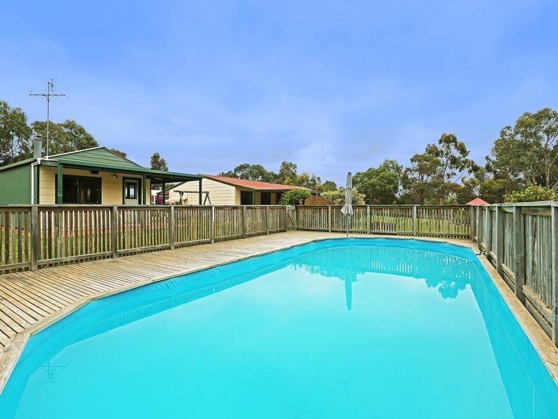 19 River Drive, Teesdale VIC 3328