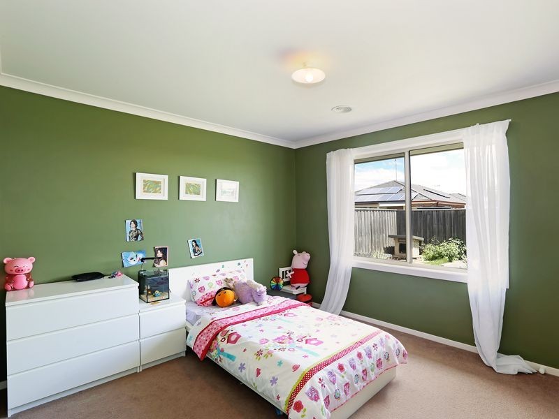 27 Dardel Drive, Bannockburn VIC 3331