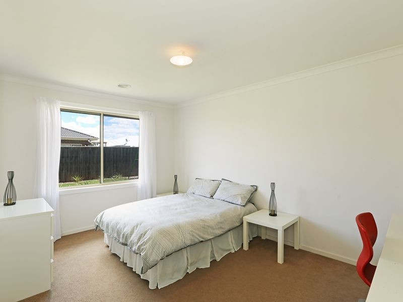 27 Dardel Drive, Bannockburn VIC 3331