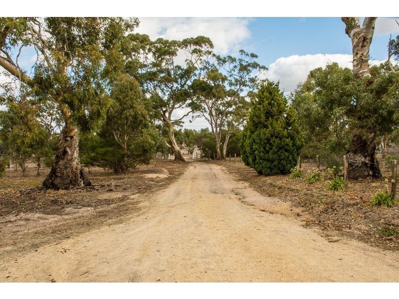 1420 Steiglitz Road, Sutherlands Creek VIC 3331
