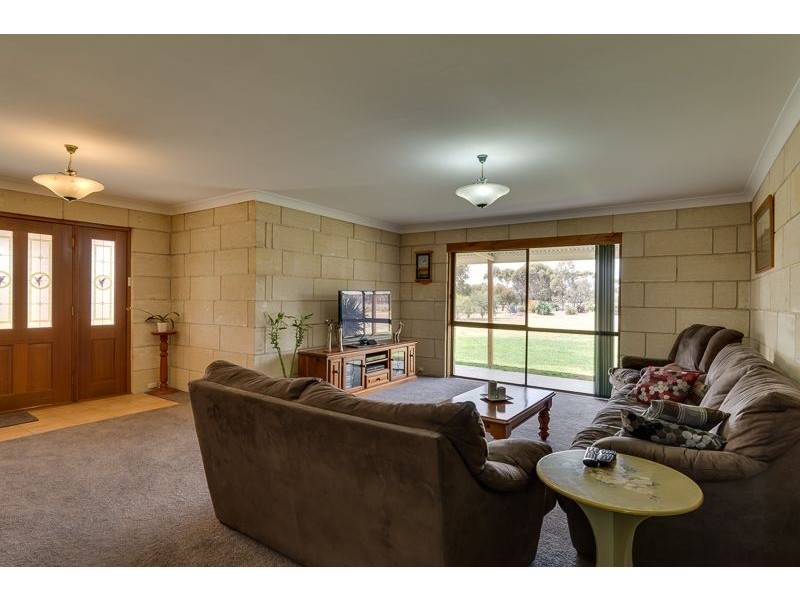 74 Clyde Road, Bannockburn VIC 3331