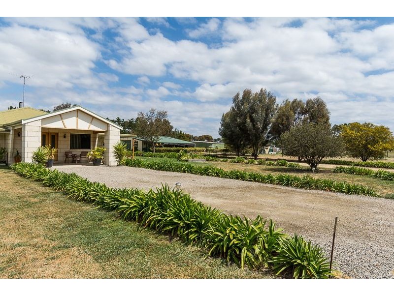 74 Clyde Road, Bannockburn VIC 3331
