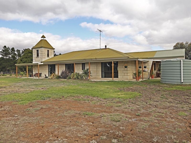 74 Clyde Road, Bannockburn VIC 3331