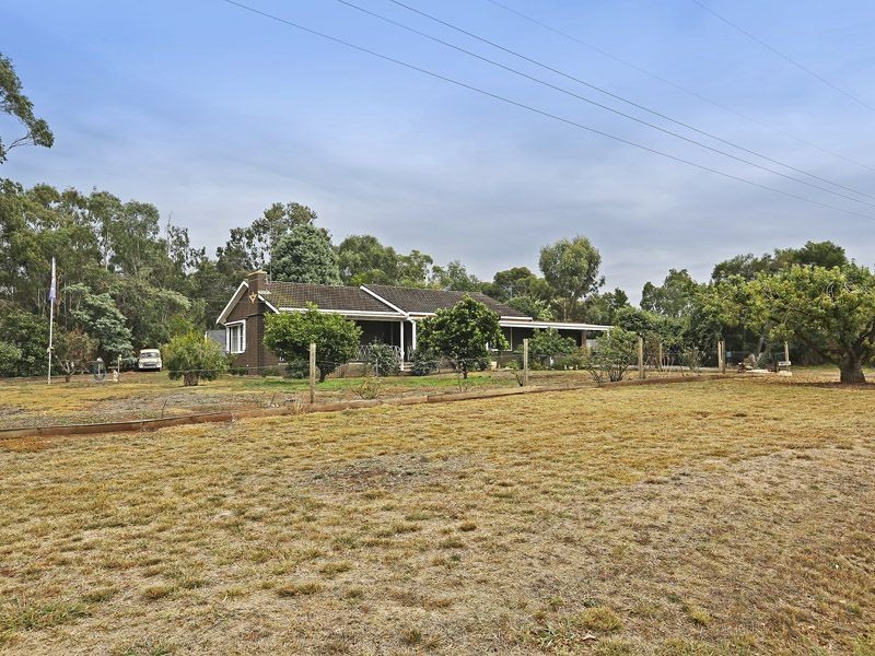 33 Bruce Street, Teesdale VIC 3328