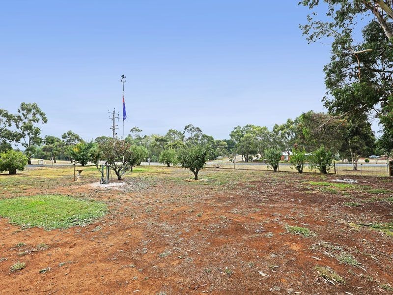 33 Bruce Street, Teesdale VIC 3328