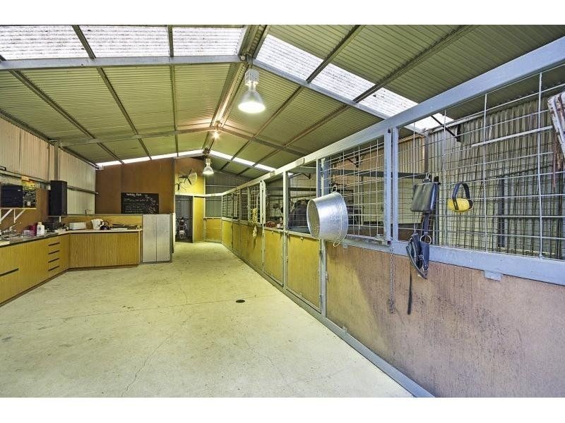 420 Meredith-Mt Mercer Road, Meredith VIC 3333