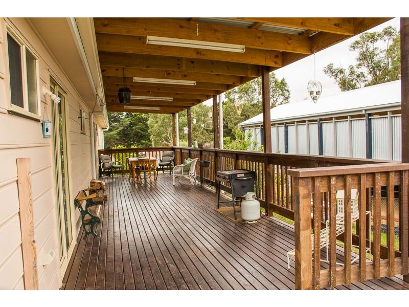 12 Gray Street, Lismore VIC 3324