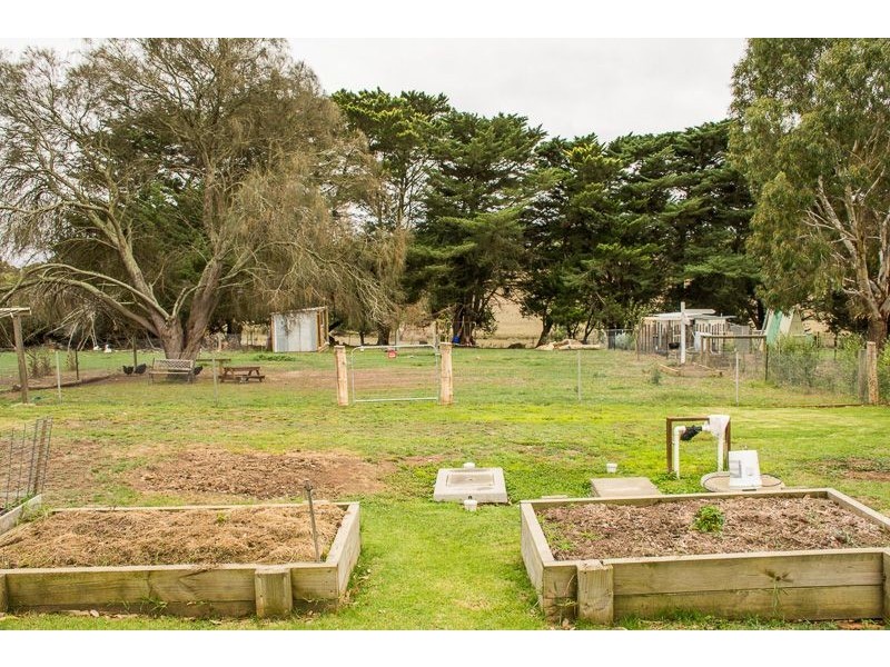 12 Gray Street, Lismore VIC 3324