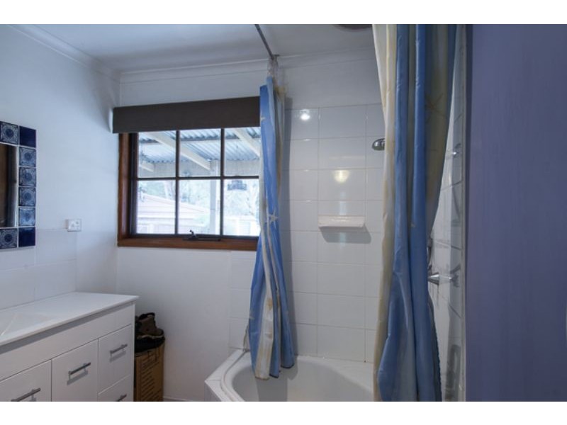 28 Sutherland Street, Meredith VIC 3333